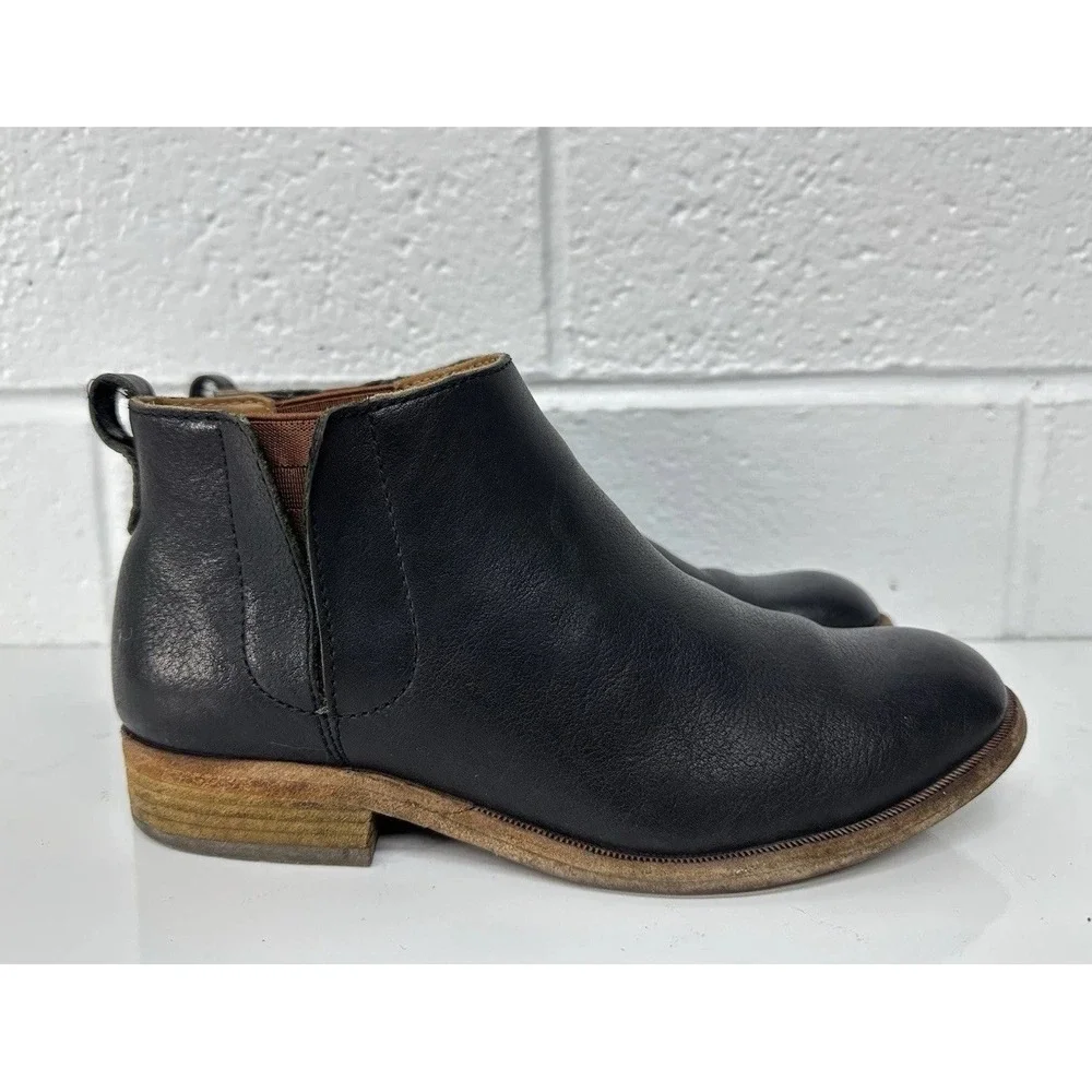 Kork-Ease Velma Ankle Booties / Black Leather / Women's US 6‎